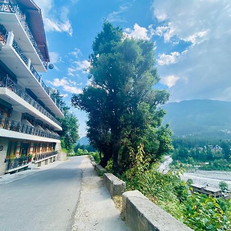 Snow Clad Riverview Hotel & Resort, Manali ภายนอก รูปภาพ