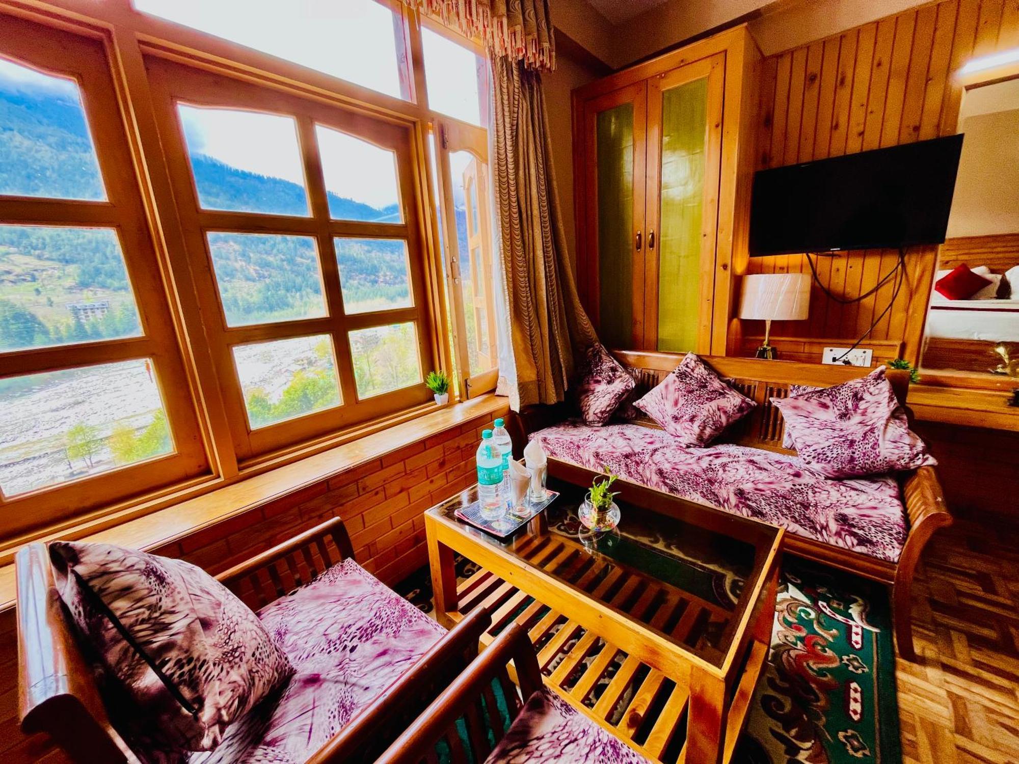 Snow Clad Riverview Hotel & Resort, Manali ภายนอก รูปภาพ