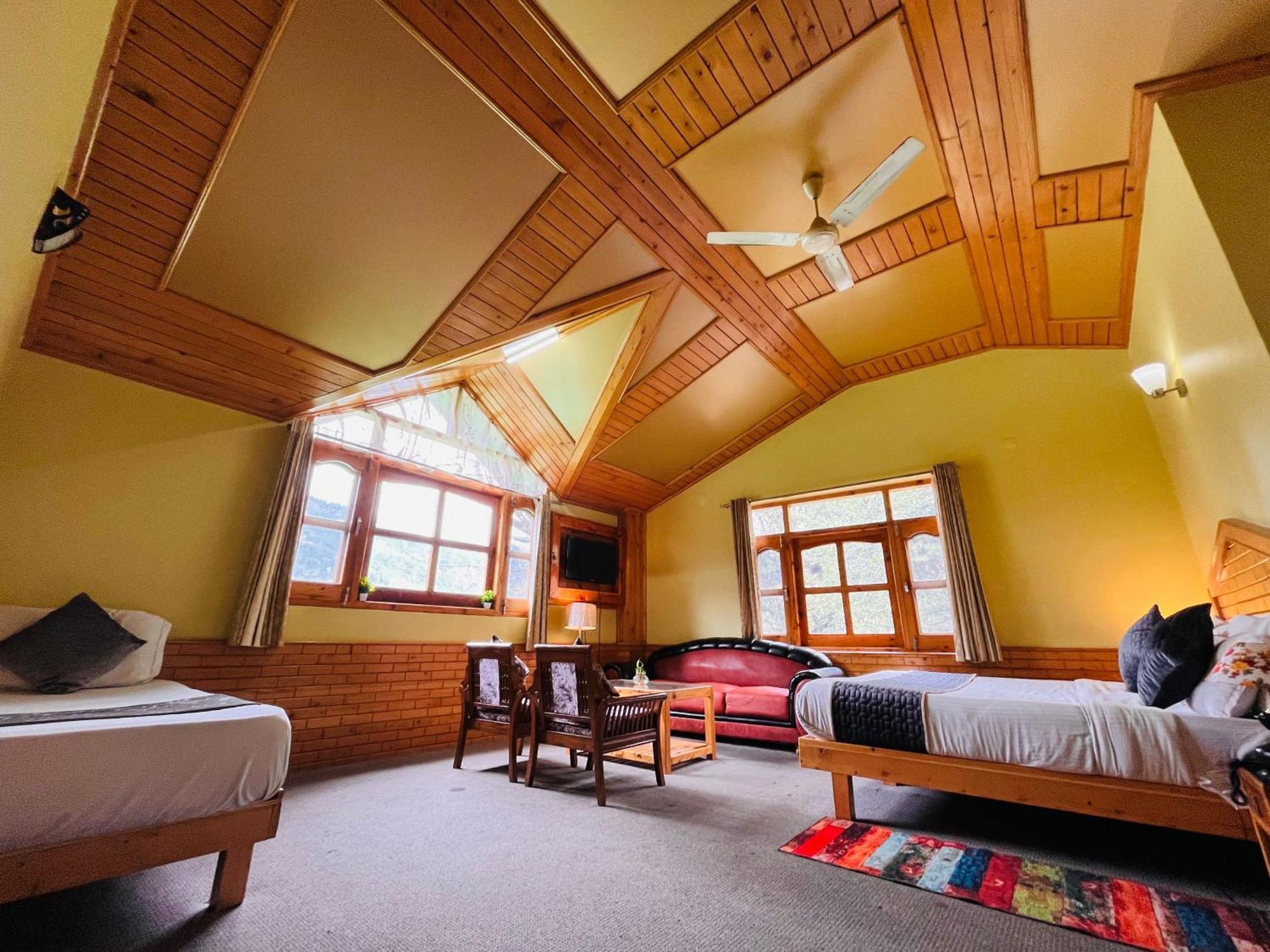 Snow Clad Riverview Hotel & Resort, Manali ภายนอก รูปภาพ