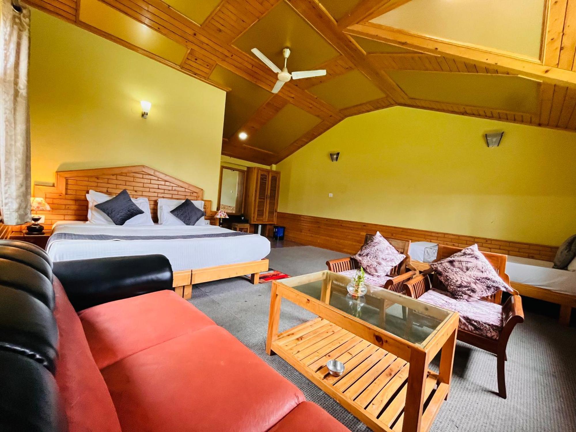 Snow Clad Riverview Hotel & Resort, Manali ภายนอก รูปภาพ