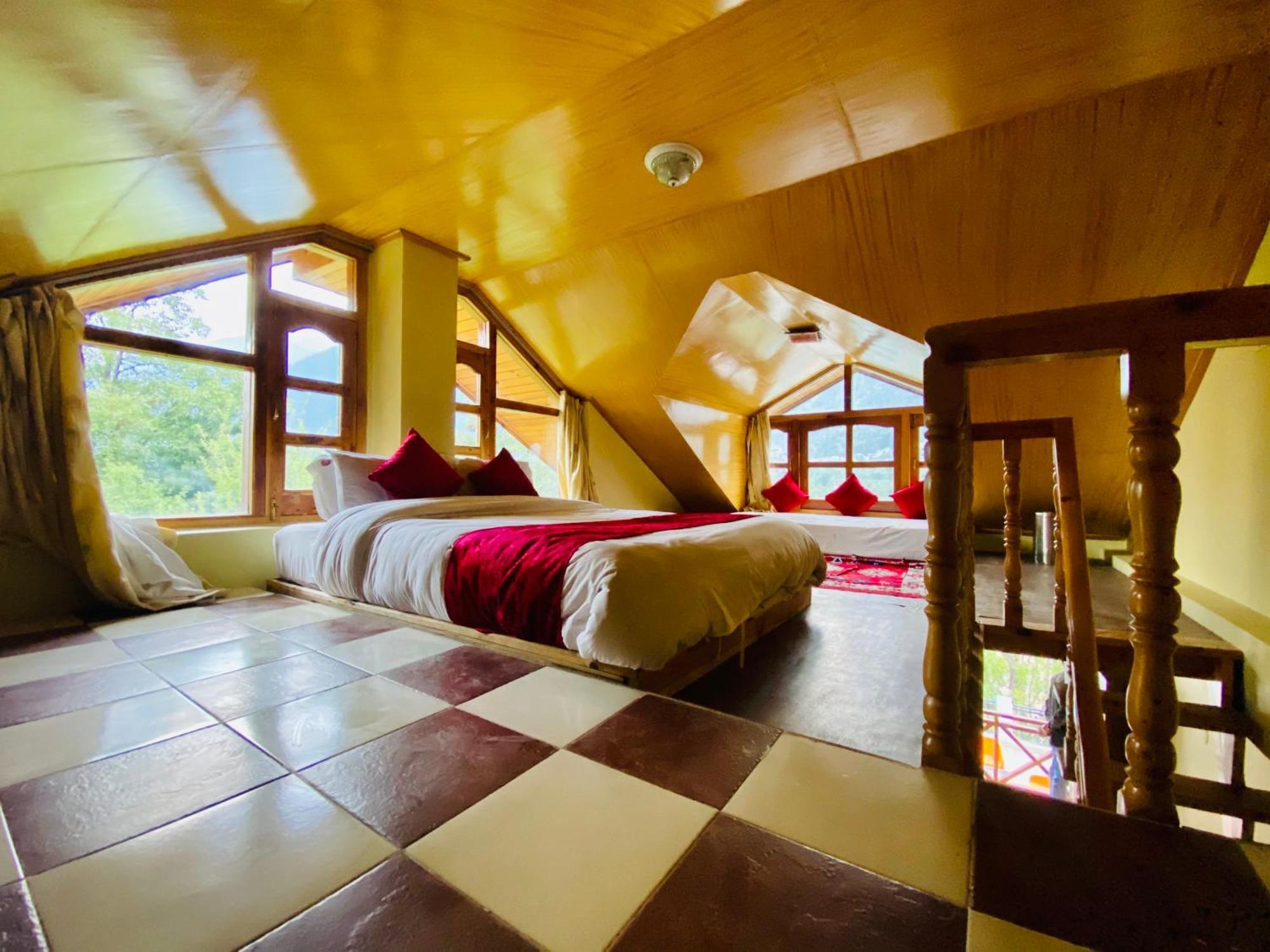 Snow Clad Riverview Hotel & Resort, Manali ภายนอก รูปภาพ